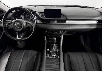Подержанный автомобиль Mazda 6 Sedan 2021 года (15 фото)