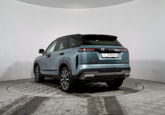 Подержанный автомобиль Jaecoo J7 2023 года (7 фото)