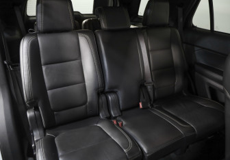 Подержанный автомобиль Ford Explorer 2014 года (27 фото)