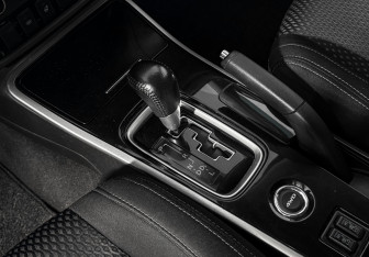 Подержанный автомобиль Mitsubishi Outlander 2018 года (11 фото)