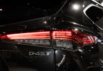 Новый Toyota Highlander 2025 (8 фото)