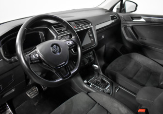 Подержанный автомобиль Volkswagen Tiguan 2020 года (9 фото)