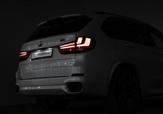 Подержанный автомобиль BMW X5 2017 года (31 фото)