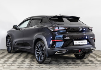 Подержанный автомобиль Changan UNI-T 2023 года (7 фото)