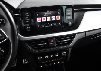 Подержанный автомобиль Skoda Rapid Liftback 2020 года (16 фото)