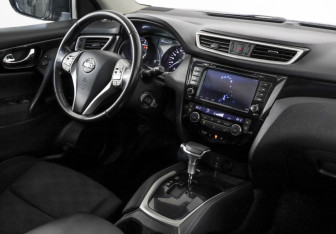 Подержанный автомобиль Nissan Qashqai 2014 года (9 фото)