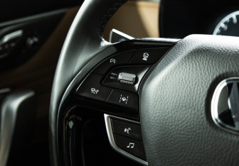 Подержанный автомобиль Changan CS95 2024 года (23 фото)