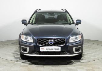 Подержанный автомобиль Volvo XC70 2008 года (2 фото)
