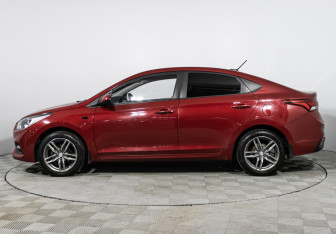 Подержанный автомобиль Hyundai Solaris Sedan 2018 года (8 фото)