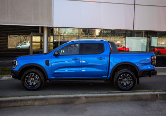 Подержанный автомобиль Ford Ranger 2024 года (11 фото)