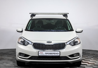 Подержанный автомобиль Kia Cerato Sedan 2014 года (2 фото)