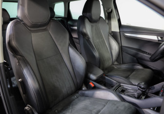 Подержанный автомобиль Skoda Karoq 2020 года (20 фото)