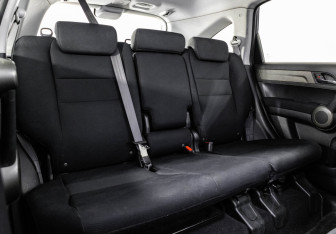 Подержанный автомобиль Honda CR-V 2011 года (14 фото)