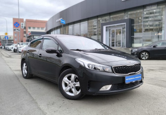 Подержанный автомобиль Kia Cerato Sedan 2018 года (3 фото)