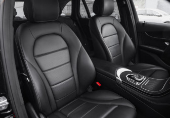 Подержанный автомобиль Mercedes-Benz GLC Coupe 2018 года (27 фото)