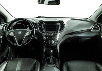 Подержанный автомобиль Hyundai Santa Fe 2014 года (13 фото)