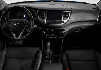 Подержанный автомобиль Hyundai Tucson 2016 года (13 фото)