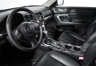 Подержанный автомобиль Subaru Outback Wagon 2006 года (9 фото)