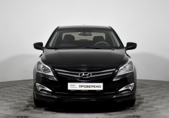 Подержанный автомобиль Hyundai Solaris Sedan 2016 года (2 фото)