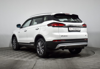Подержанный автомобиль Geely Atlas Pro 2023 года (6 фото)