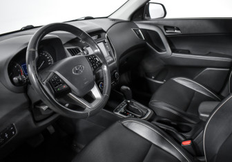 Подержанный автомобиль Hyundai Creta 2018 года (9 фото)