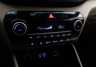 Подержанный автомобиль Hyundai Tucson 2020 года (16 фото)