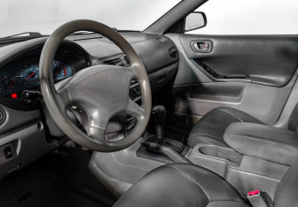 Подержанный автомобиль Mitsubishi Galant Sedan 2002 года (9 фото)