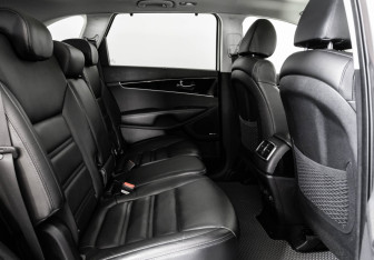 Подержанный автомобиль Kia Sorento 2019 года (29 фото)