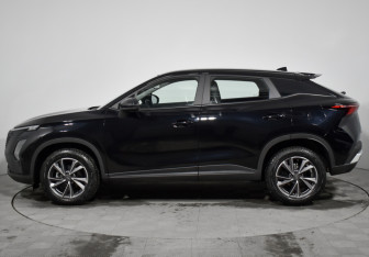 Подержанный автомобиль Omoda C5 2024 года (8 фото)