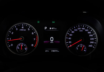 Подержанный автомобиль Kia K5 2020 года (22 фото)