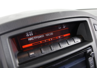 Подержанный автомобиль Mitsubishi Pajero 2013 года (15 фото)