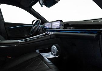 Подержанный автомобиль Exeed RX 2023 года (39 фото)