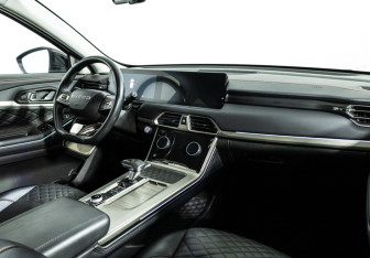 Подержанный автомобиль Exeed TXL 2023 года (9 фото)