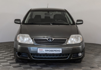 Подержанный автомобиль Toyota Corolla Sedan 2006 года (2 фото)