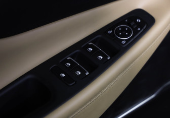 Подержанный автомобиль Hyundai Santa Fe 2021 года (25 фото)