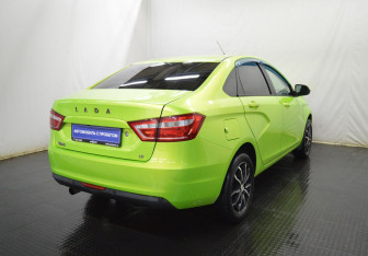Подержанный автомобиль LADA (ВАЗ) Vesta Sedan 2017 года (5 фото)