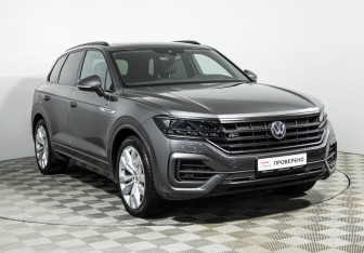 Подержанный автомобиль Volkswagen Touareg 2018 года (3 фото)