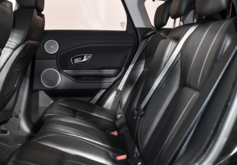 Подержанный автомобиль Land Rover Range Rover Evoque 2017 года (13 фото)