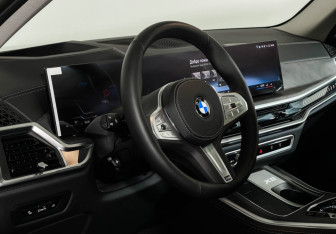 Новый BMW X5 2025 (11 фото)