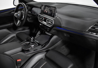 Подержанный автомобиль BMW X4 2021 года (14 фото)