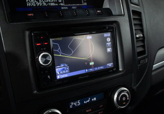 Подержанный автомобиль Mitsubishi Pajero 2008 года (16 фото)