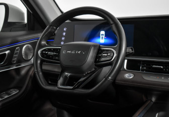 Подержанный автомобиль Chery Tiggo 8 Pro Max 2023 года (17 фото)