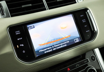 Подержанный автомобиль Land Rover Range Rover Sport 2014 года (19 фото)