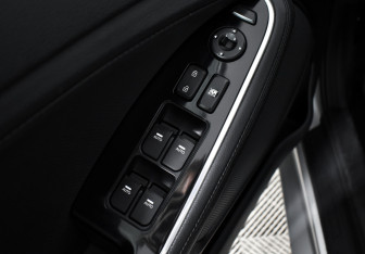 Подержанный автомобиль Kia Optima Sedan 2014 года (10 фото)