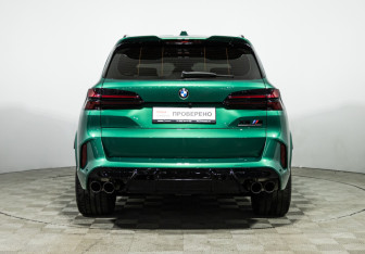 Подержанный автомобиль BMW X5 M 2024 года (6 фото)