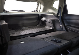 Подержанный автомобиль Nissan X-Trail 2017 года (22 фото)