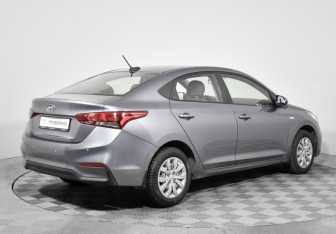 Подержанный автомобиль Hyundai Solaris Sedan 2017 года (5 фото)