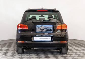 Подержанный автомобиль Volkswagen Tiguan 2015 года (6 фото)