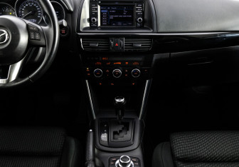 Подержанный автомобиль Mazda CX-5 2013 года (13 фото)