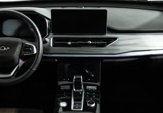 Подержанный автомобиль Chery Tiggo 8 Pro 2023 года (14 фото)